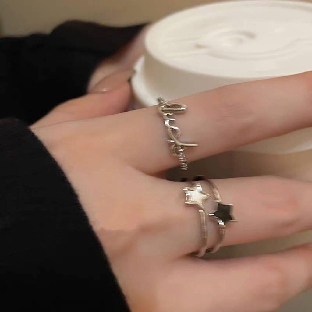 Lucky Star Women s Letter Ring: Versatile, Cool, Niche Design, Fashionable & Personalized Index Finger Accessory
Lucky Star Women s Letter Ring: Versatile, Cool, Niche Design, Fashionable & Personalized Index Finger Accessory