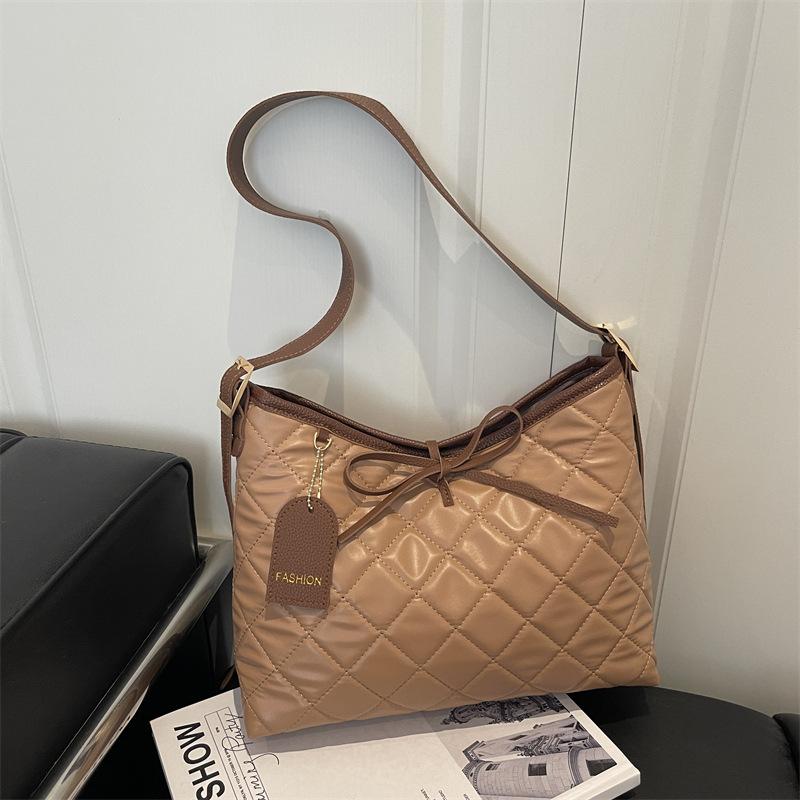 Large-capacity Commuter Crossbody Single-shoulder Underarm Bag хакі
Large-capacity Commuter Crossbody Single-shoulder Underarm Bag хакі