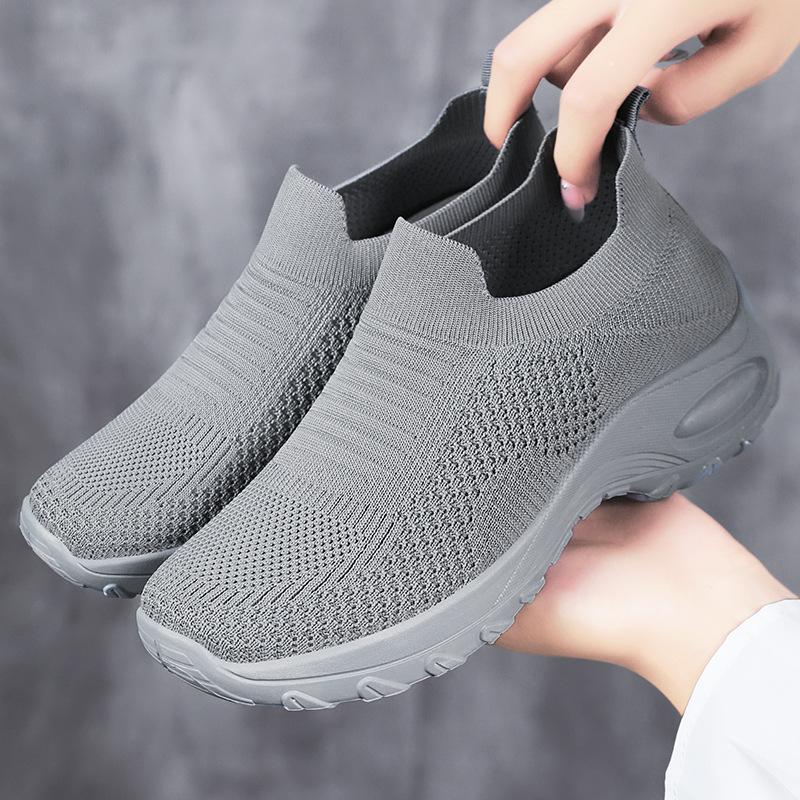 Shoes Women s casual shoes Versatile women s shoes Flying woven breathable mesh shoes Soft sole Comfortable women s single shoes 36
Shoes Women s casual shoes Versatile women s shoes Flying woven breathable mesh shoes Soft sole Comfortable women s single shoes 36