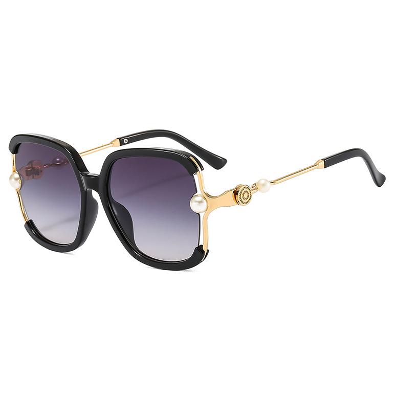 Luxury Designer Square Big Frame Sunglasses Women Fashion Vintage Pearl Oversized Sun Glasses Female Eyewear as the picture
Luxury Designer Square Big Frame Sunglasses Women Fashion Vintage Pearl Oversized Sun Glasses Female Eyewear as the picture