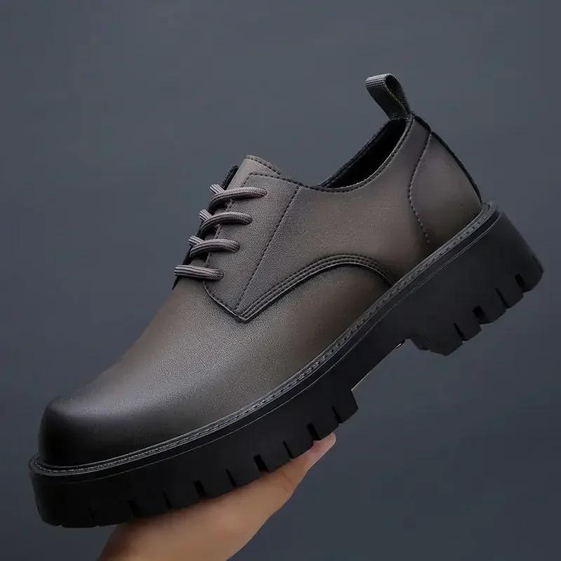 Модная платформа Мужская кожаная обувь Толстая подошва Однотонная Круглый носок Мужская повседневная обувь Взрослые Пу Классическая Оригинальная Низкая цена Дизайнерская 39
Модная платформа Мужская кожаная обувь Толстая подошва Однотонная Круглый носок Мужская повседневная обувь Взрослые Пу Классическая Оригинальная Низкая цена Дизайнерская 39