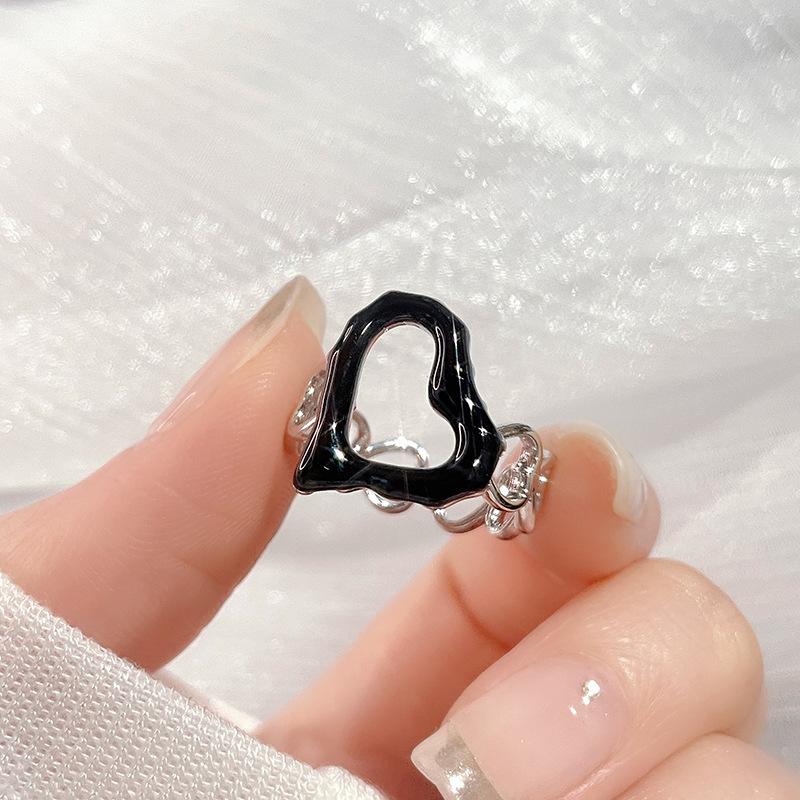 Dark Personality Love Butterfly Oil Drop Enamel Open Ring Stacked Wearing High-End Niche Design Ring Woman Adjustable opening
Dark Personality Love Butterfly Oil Drop Enamel Open Ring Stacked Wearing High-End Niche Design Ring Woman Adjustable opening