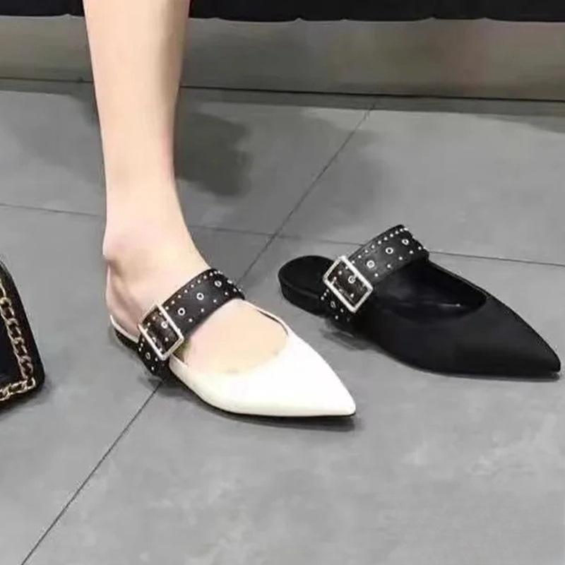 Rivet sexy pointed flat shoes spring and summer one-word buckle with rivet bag head half slippers shoes fashion 40
Rivet sexy pointed flat shoes spring and summer one-word buckle with rivet bag head half slippers shoes fashion 40