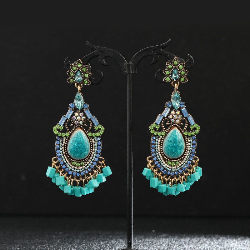 Bohemia Female Tibetan Travel Photo Headdress Necklace Earring Type C (Hypoallergenic Steel Needle)
Bohemia Female Tibetan Travel Photo Headdress Necklace Earring Type C (Hypoallergenic Steel Needle)