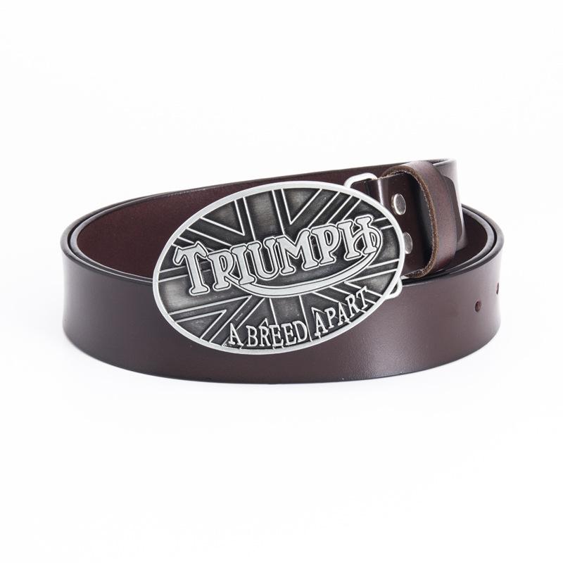 Ремень TRIUMPH из цинкового сплава с британским флагом, новый модный ремень 21-го века 115cm
Ремень TRIUMPH из цинкового сплава с британским флагом, новый модный ремень 21-го века 115cm