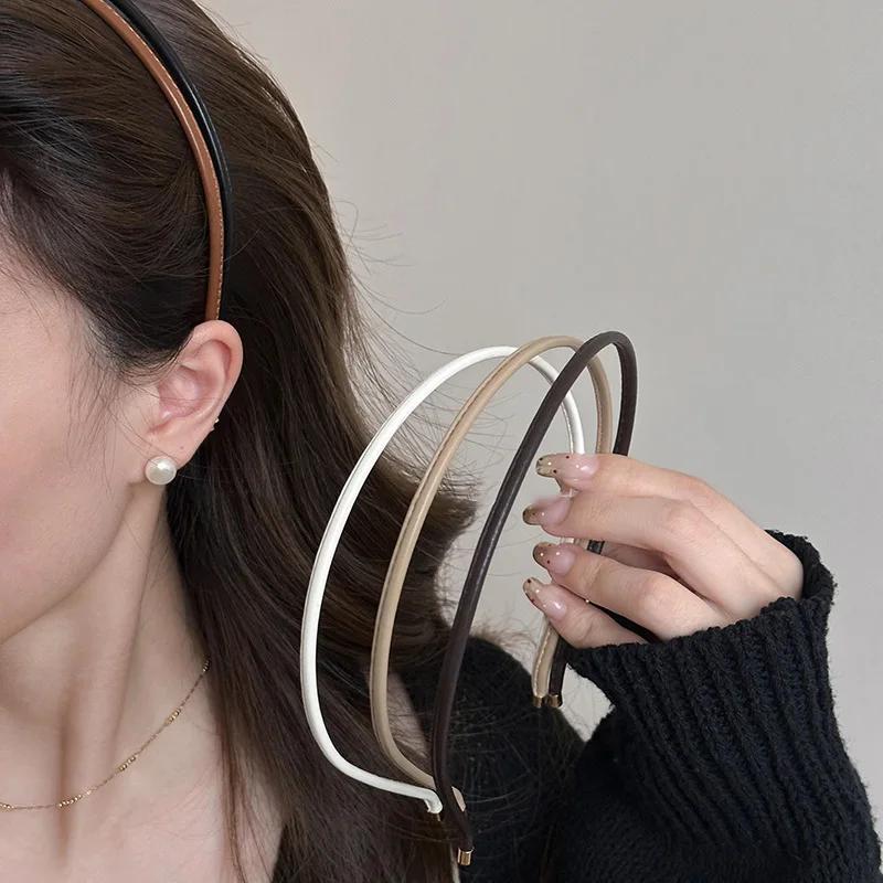 Fashion Black Khaki Style Slender PU Vintage Hairbands Headbands for Women Girls Bezel for Party Gift Hair Bands Accessories
Fashion Black Khaki Style Slender PU Vintage Hairbands Headbands for Women Girls Bezel for Party Gift Hair Bands Accessories