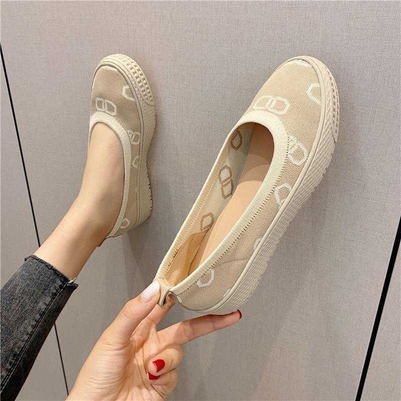 Новая платформа рыбацкие туфли одинарные туфли женские плетеные дышащие летящие вязаные туфли ленивые 40
Новая платформа рыбацкие туфли одинарные туфли женские плетеные дышащие летящие вязаные туфли ленивые 40