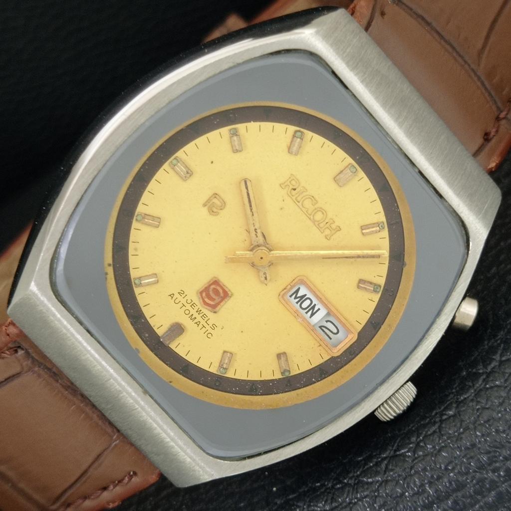 VINTAGE RICOH R31 AUTOMATIC JAPAN MENS ORIGINAL DIAL WATCH a707973-1
VINTAGE RICOH R31 AUTOMATIC JAPAN MENS ORIGINAL DIAL WATCH a707973-1