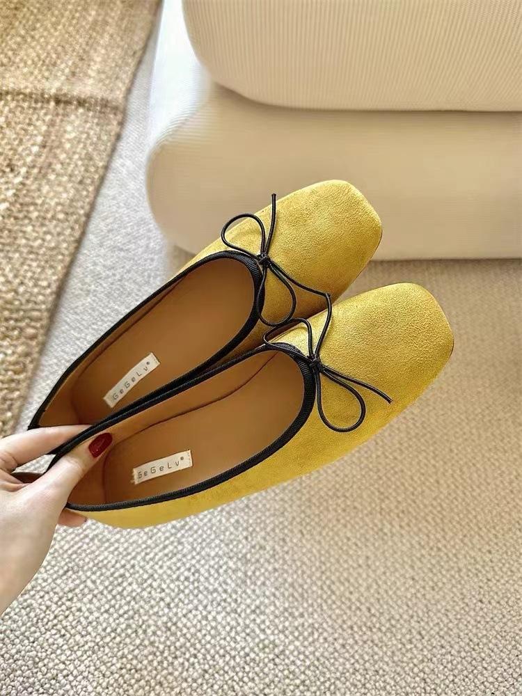 Женские балетки с мягкой подошвой на плоской подошве 40 жёлтый
Женские балетки с мягкой подошвой на плоской подошве 40 жёлтый