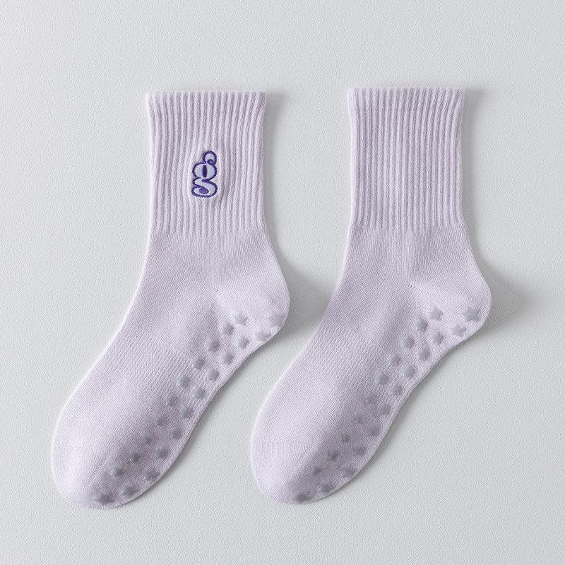 Yoga Socks, Anti-slip Socks, Children s Size, Pilates Fitness Exercise, Embroidered, Sweat-absorbing, Bone-free Mid-calf Floor Socks 1 pair світло-фіолетового кольору
Yoga Socks, Anti-slip Socks, Children s Size, Pilates Fitness Exercise, Embroidered, Sweat-absorbing, Bone-free Mid-calf Floor Socks 1 pair світло-фіолетового кольору