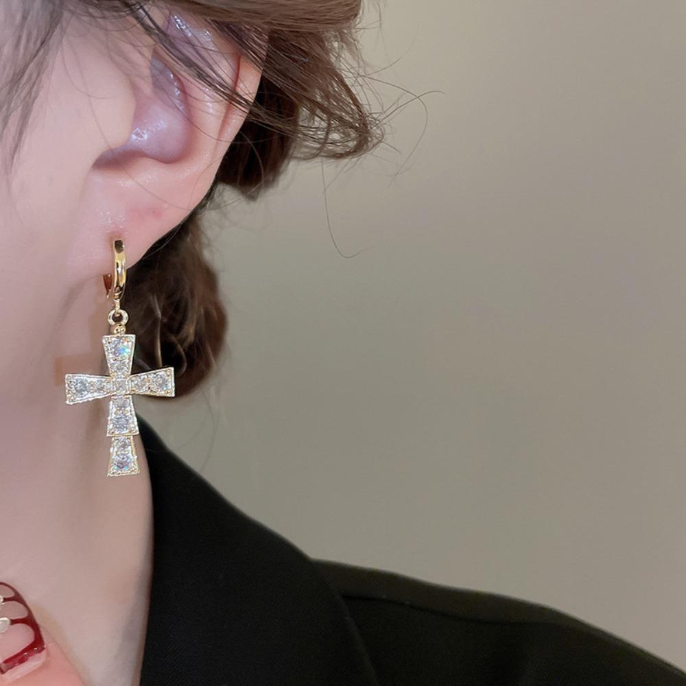 Ear Hook Cross Earrings Gold Color Cross Drop Earrings Ins Style Cross Ear Pendant Lady золотий
Ear Hook Cross Earrings Gold Color Cross Drop Earrings Ins Style Cross Ear Pendant Lady золотий