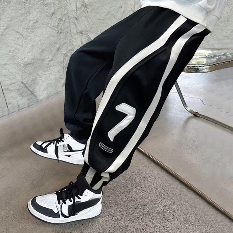 Boys Spring Clothes, Mid Waist Soft Sports Pants, Mid Size Boys Autumn Handsome Casual Pants 160
Boys Spring Clothes, Mid Waist Soft Sports Pants, Mid Size Boys Autumn Handsome Casual Pants 160