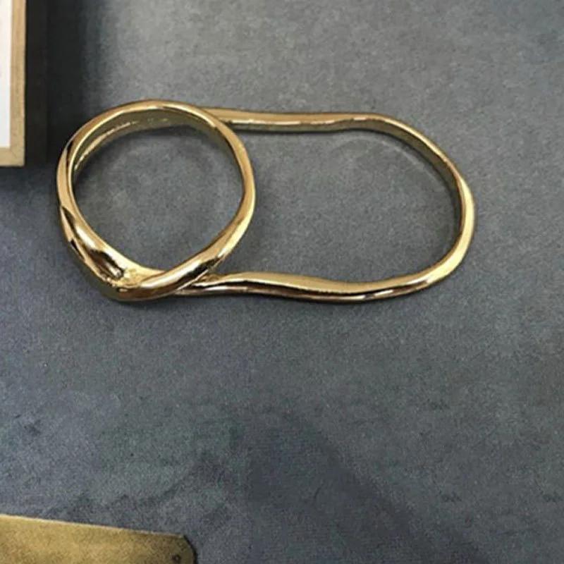 Exaggerate Simple Design Cross Continuous Two-Finger Connected Ring Women Personality High-quality Silver Color Jewelry
Exaggerate Simple Design Cross Continuous Two-Finger Connected Ring Women Personality High-quality Silver Color Jewelry