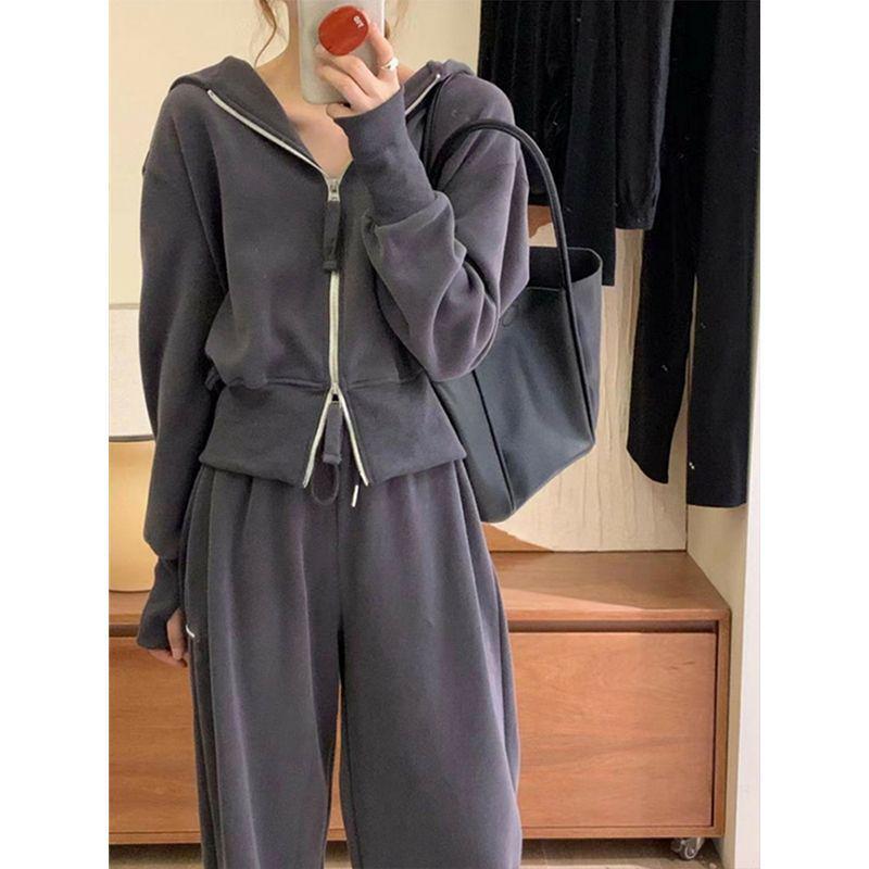 Trendy Korean-Style Slimming Women s Sport Suit: Stylish Spring/Autumn Hoodie & Casual Two-Piece Running Set M (Recommended 80-95 jin)
Trendy Korean-Style Slimming Women s Sport Suit: Stylish Spring/Autumn Hoodie & Casual Two-Piece Running Set M (Recommended 80-95 jin)