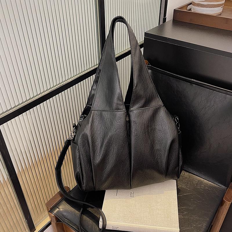 Ретро новая простая большая сумка мягкая кожа большая вместимость на плечо сумка-тоут женская сумка чёрный
Ретро новая простая большая сумка мягкая кожа большая вместимость на плечо сумка-тоут женская сумка чёрный