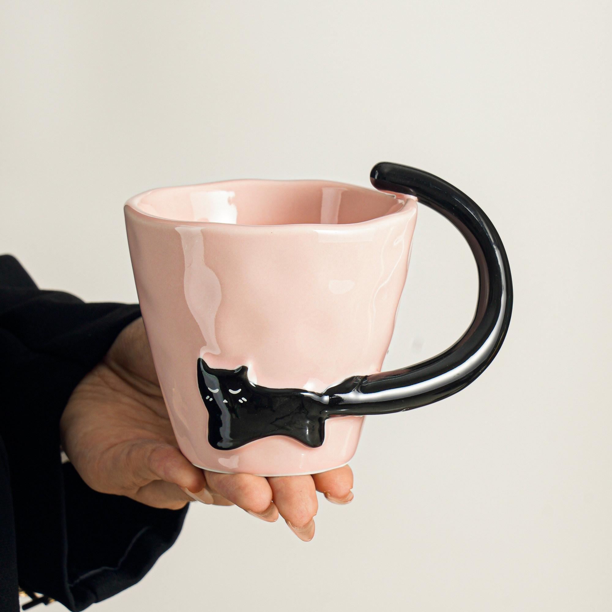 Cartoon Animal Mug Long Tail Cat Handle Ceramic Household High-grade Coffee Breakfast Glass of Water As A Gift Drinkware 201-300ml розовый
Cartoon Animal Mug Long Tail Cat Handle Ceramic Household High-grade Coffee Breakfast Glass of Water As A Gift Drinkware 201-300ml розовый