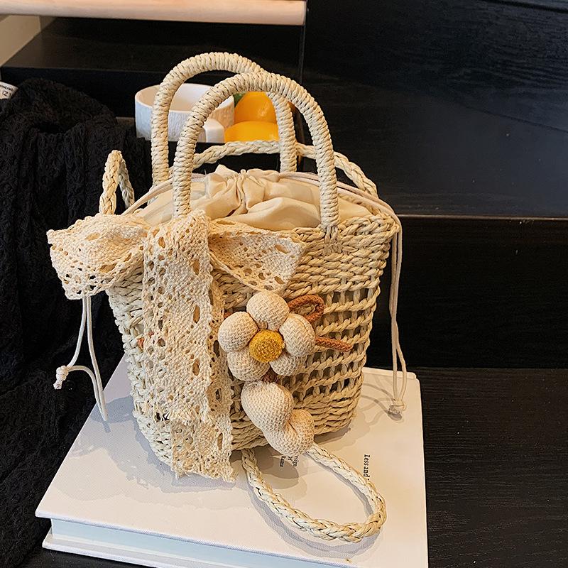 Handmade Woven Bags Seaside Vacation and Casual Handbags Women s Texture Niche Small Vegetable Basket Crossbody Bags Women
Handmade Woven Bags Seaside Vacation and Casual Handbags Women s Texture Niche Small Vegetable Basket Crossbody Bags Women