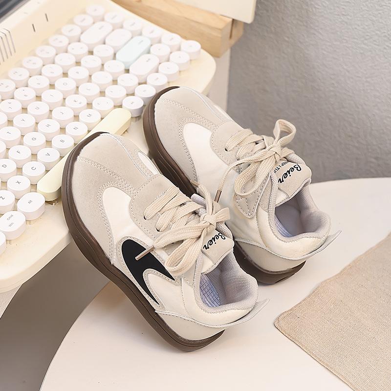 2025 spring and autumn new children s board shoes soft sole German training shoes girls fashion retro sports shoes boys Forrest Gump shoes 23
2025 spring and autumn new children s board shoes soft sole German training shoes girls fashion retro sports shoes boys Forrest Gump shoes 23