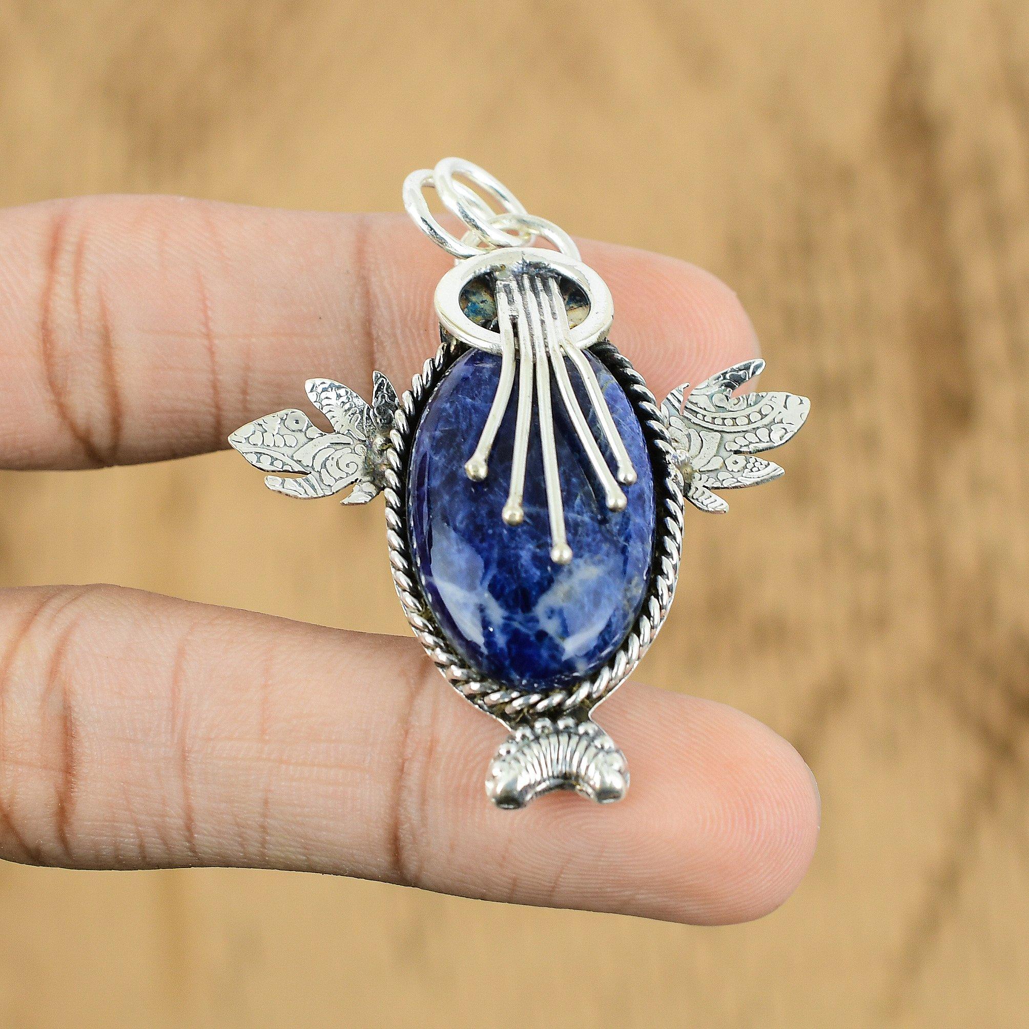 Easter Sale Oval Sodalite Stone Elegant Boho Pendant Jewelry 925 Sterling Silver
Easter Sale Oval Sodalite Stone Elegant Boho Pendant Jewelry 925 Sterling Silver