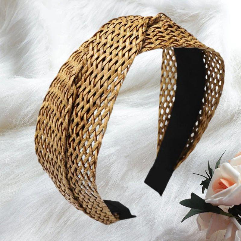 Beach Style Straw Headband Bohe Hair Band Weaving Cross Hair Hoop Summer Women Hairband Wide-Brimmed Headwear Hair Accessories
Beach Style Straw Headband Bohe Hair Band Weaving Cross Hair Hoop Summer Women Hairband Wide-Brimmed Headwear Hair Accessories