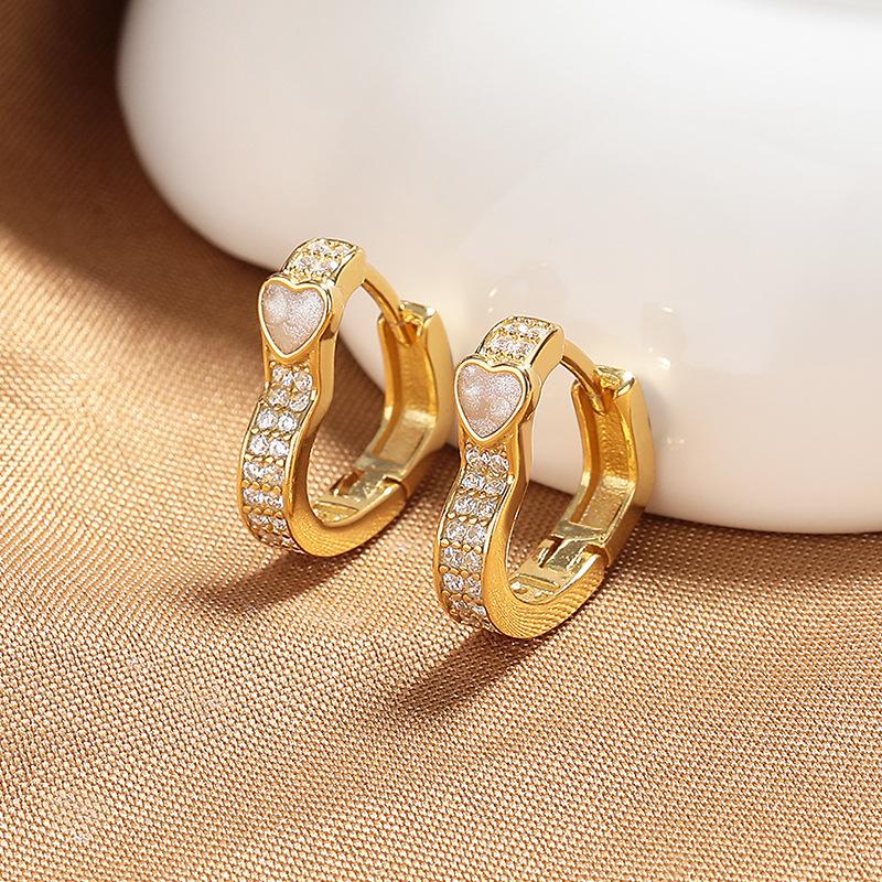 Micro-Inlaid Zircon Love Ear Buckle Earrings Women S Niche High-End Drip Glaze Small Peach Heart Accessories золотой
Micro-Inlaid Zircon Love Ear Buckle Earrings Women S Niche High-End Drip Glaze Small Peach Heart Accessories золотой