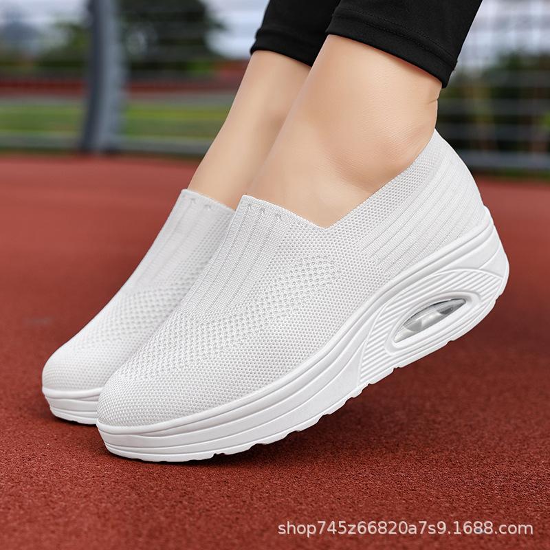 Белые летние сетчатые спортивные рокеры на среднем каблуке, туфли медсестры на платформе, туфли для квадратных танцев на мягкой подошве, легкие белые туфли женские 35
Белые летние сетчатые спортивные рокеры на среднем каблуке, туфли медсестры на платформе, туфли для квадратных танцев на мягкой подошве, легкие белые туфли женские 35