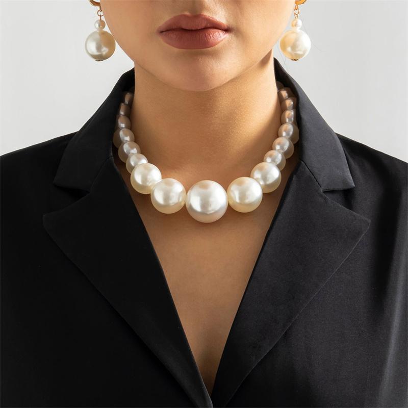 Pearl Necklace Earring For Women Female Trendy Bead Big Pearls Necklace Wedding Bracelet Party Jewelry Gift
Pearl Necklace Earring For Women Female Trendy Bead Big Pearls Necklace Wedding Bracelet Party Jewelry Gift