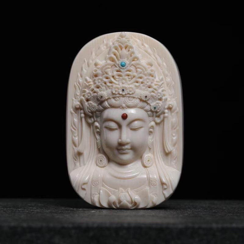Подвеска Голова Будды Бодхисаттвы Гуаньинь из мамонтовой кости. Pure Natural
Подвеска Голова Будды Бодхисаттвы Гуаньинь из мамонтовой кости. Pure Natural