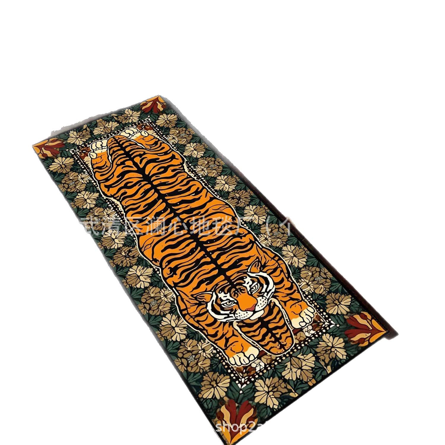 Retro Tiger Decorative Carpet - Stain-Resistant and Easy-to-Clean for Living Room and Bedroom 40x120cm (Crystal Velvet, Non-slip)
Retro Tiger Decorative Carpet - Stain-Resistant and Easy-to-Clean for Living Room and Bedroom 40x120cm (Crystal Velvet, Non-slip)
