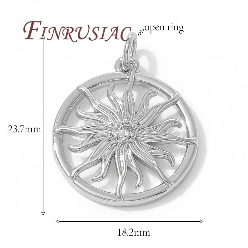 2 Styles 18K Gold Plated Brass Sun Charms For Earrings Accessories,Pendants For Necklaces,DIY Jewelry Making Supplies 2 pieces
2 Styles 18K Gold Plated Brass Sun Charms For Earrings Accessories,Pendants For Necklaces,DIY Jewelry Making Supplies 2 pieces