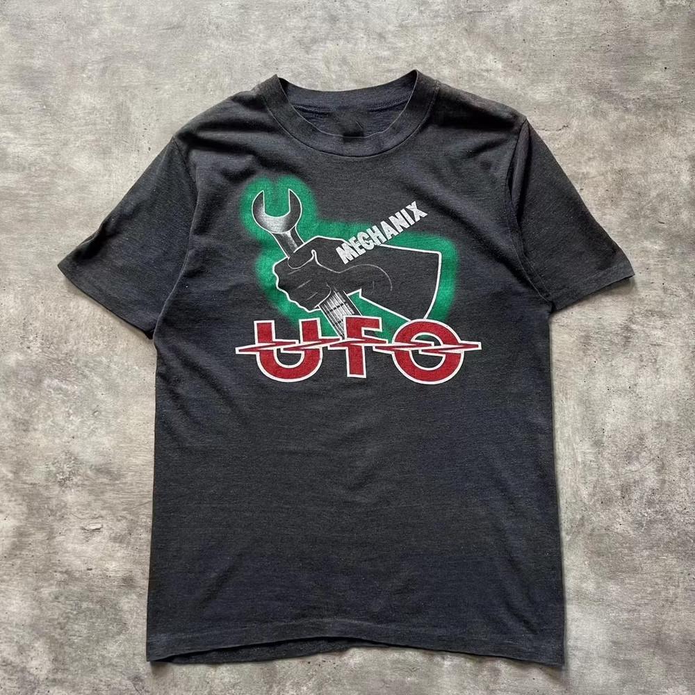 VTG 80’s UFO Mechanix Tour Gift For Fan BlackAll Size Shirt AG1518 Unisex T-Shirt XXL
VTG 80’s UFO Mechanix Tour Gift For Fan BlackAll Size Shirt AG1518 Unisex T-Shirt XXL