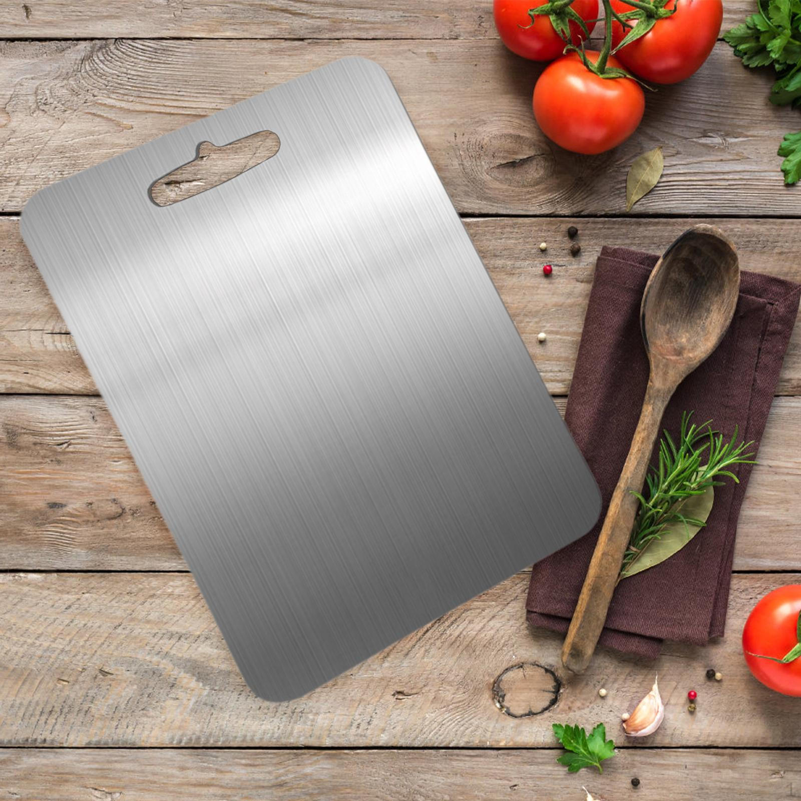 Разделочная доска из титана для использования на открытом воздухе, идеальна для фруктов и овощей S
Разделочная доска из титана для использования на открытом воздухе, идеальна для фруктов и овощей S