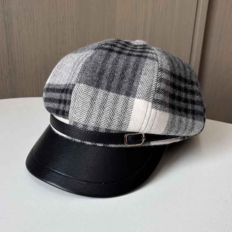 Spring And Autumn Plaid Leather Cap Metal Belt Buckle Decorative Octagonal Hat Women S Retro British Style Newsboy Hat M(56-58cm)
Spring And Autumn Plaid Leather Cap Metal Belt Buckle Decorative Octagonal Hat Women S Retro British Style Newsboy Hat M(56-58cm)