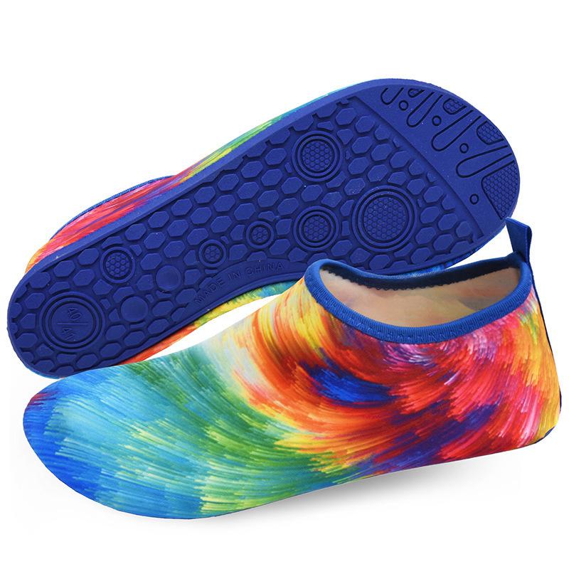 Детская пляжная обувь, разноцветные кроксы, дышащая обувь для активного отдыха и ходьбы по воде, детская обувь для мальчиков и девочек, нескользящая и милая 38/39
Детская пляжная обувь, разноцветные кроксы, дышащая обувь для активного отдыха и ходьбы по воде, детская обувь для мальчиков и девочек, нескользящая и милая 38/39