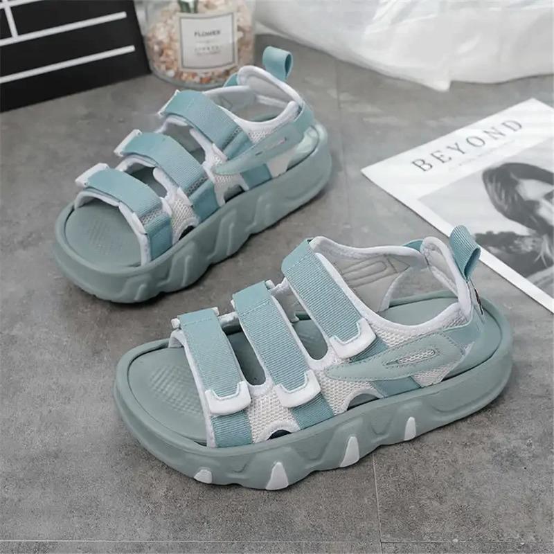 Women s Bathing Slippers Beskets Woman Shoes Sport Sandal Woman Sneakers Popular Goods Visitors Original 45 небо синє кольору
Women s Bathing Slippers Beskets Woman Shoes Sport Sandal Woman Sneakers Popular Goods Visitors Original 45 небо синє кольору