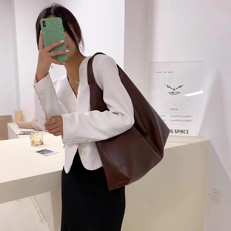 Pu Large Capacity Niche Style Satchel Shoulder Bag Curry color(48 hours delivery)
Pu Large Capacity Niche Style Satchel Shoulder Bag Curry color(48 hours delivery)
