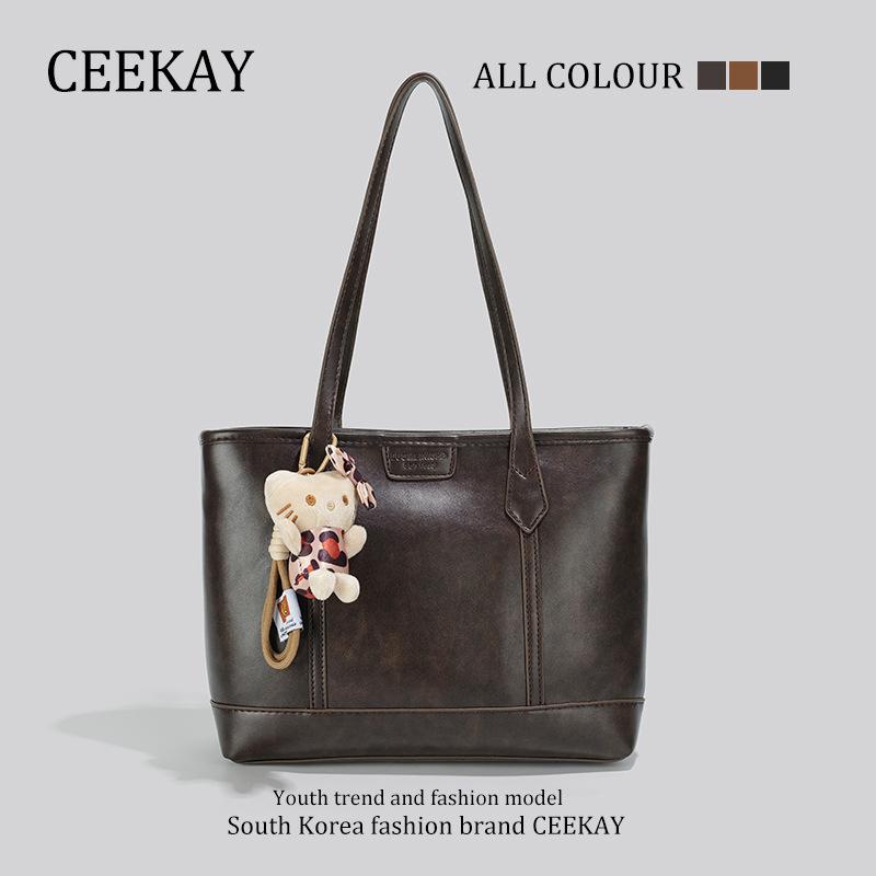 Premium retro large-capacity bag autumn and winter new fashion commuter shoulder bag versatile and explosive tote bag
Premium retro large-capacity bag autumn and winter new fashion commuter shoulder bag versatile and explosive tote bag