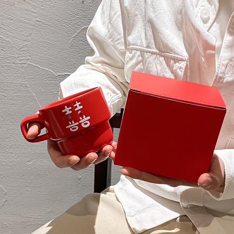 Домашние праздничные мероприятия - это красные керамические стаканы для воды, нишевые мультяшные кофейные чашки, сувениры, Неизвестно чашки 280ml
Домашние праздничные мероприятия - это красные керамические стаканы для воды, нишевые мультяшные кофейные чашки, сувениры, Неизвестно чашки 280ml