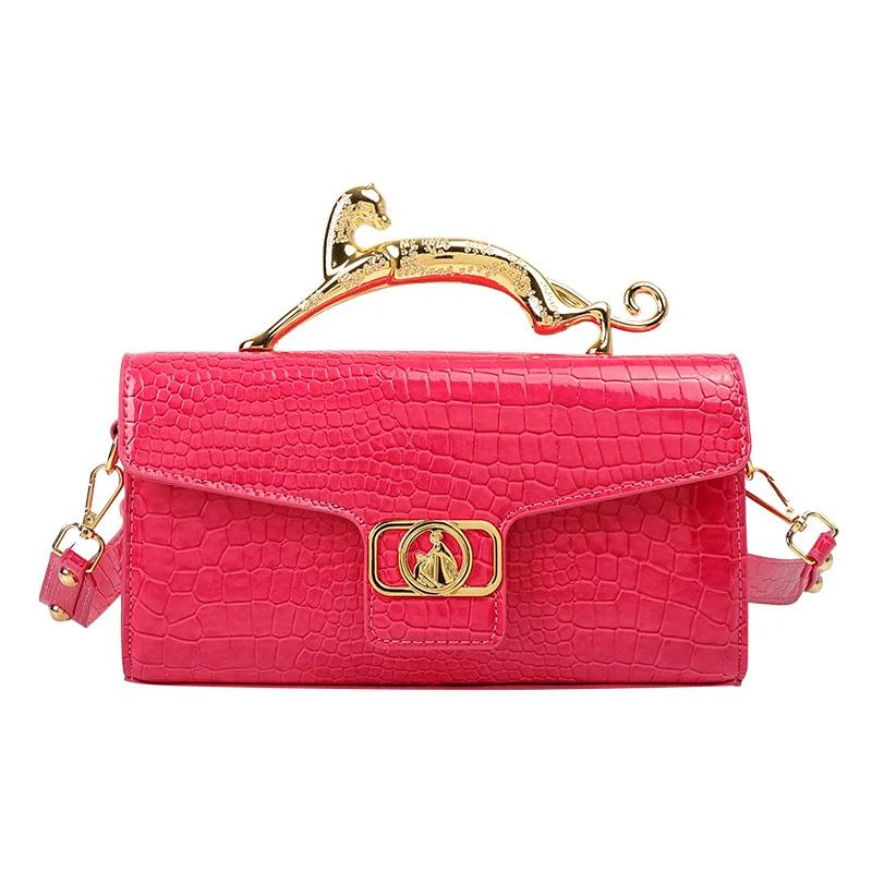 Сумки из лакированной кожи для женщин, сумки с узором из крокодиловой кожи и камнями, сумки через плечо с металлической ручкой, женские праздничные сумки, дамское качество
Сумки из лакированной кожи для женщин, сумки с узором из крокодиловой кожи и камнями, сумки через плечо с металлической ручкой, женские праздничные сумки, дамское качество