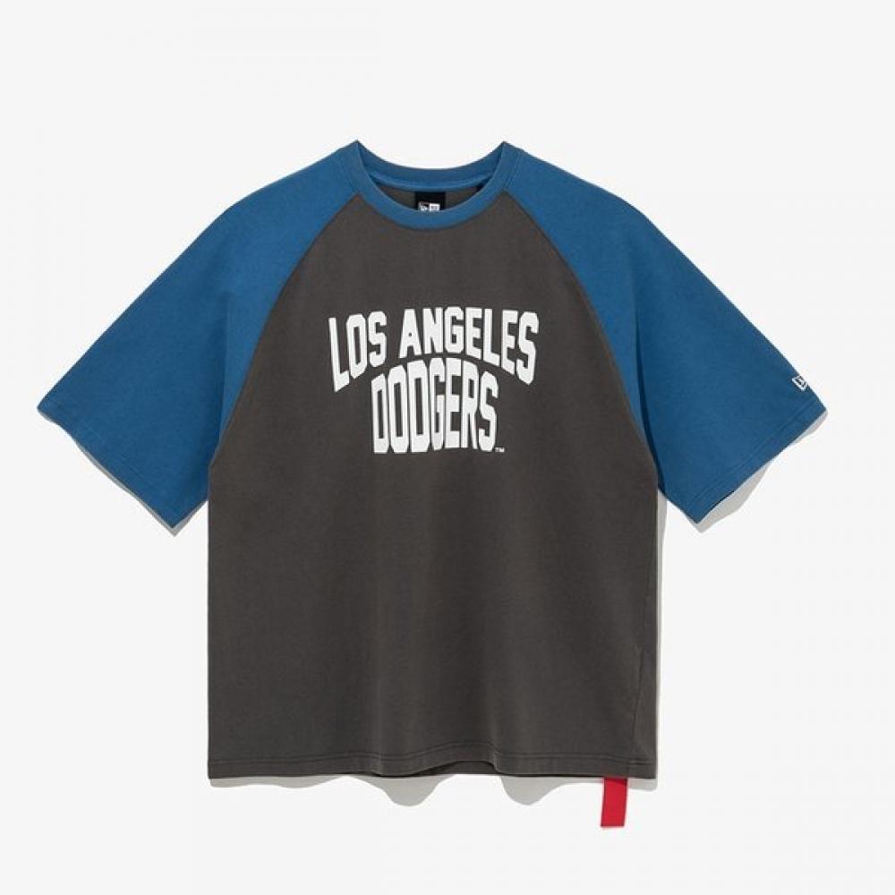 New Era Domestic Store подлинная футболка с коротким рукавом Mlb La Dodgers ragLan 14679819 14679819/M
New Era Domestic Store подлинная футболка с коротким рукавом Mlb La Dodgers ragLan 14679819 14679819/M