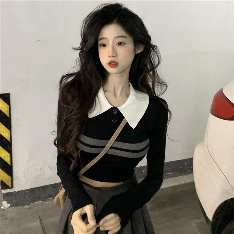 College style polo neck knitted bottoming shirt women s autumn slim-fitting high-waisted short striped long-sleeved lapel sweater one size fits all чорний
College style polo neck knitted bottoming shirt women s autumn slim-fitting high-waisted short striped long-sleeved lapel sweater one size fits all чорний