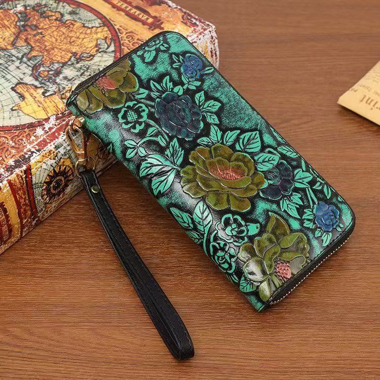 Fashionable Coin Purse, Retro Ethnic Style, Simple Camellia Phone Bag, Versatile for Commuting, Casual Handbag
Fashionable Coin Purse, Retro Ethnic Style, Simple Camellia Phone Bag, Versatile for Commuting, Casual Handbag