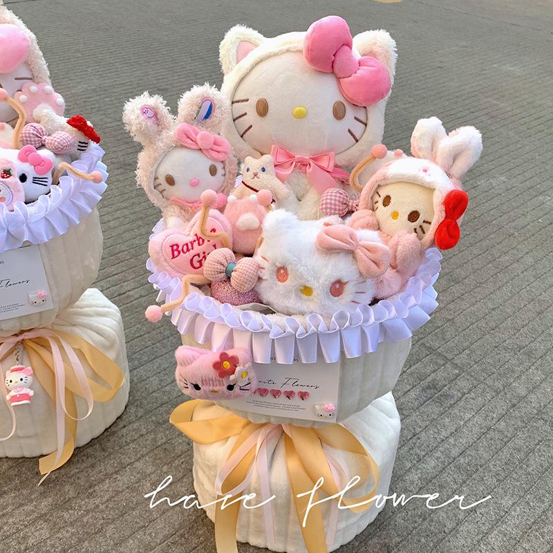 Букет-сувенір з ляльками Hello Kitty до Дня Святого Валентина та Дня народження для дівчини або найкращої подруги
Букет-сувенір з ляльками Hello Kitty до Дня Святого Валентина та Дня народження для дівчини або найкращої подруги