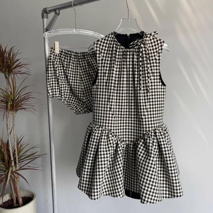 Flower one plaid sleeveless puffy short doll skirt girly age-reducing dress XL
Flower one plaid sleeveless puffy short doll skirt girly age-reducing dress XL