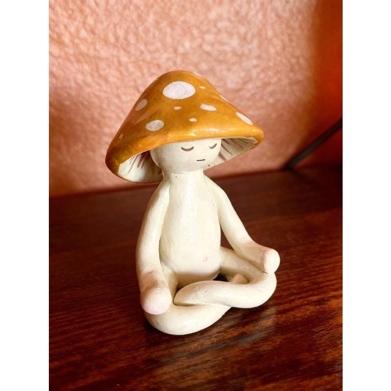 Cute Meditation Sitting Yoga Mushroom Desktop Decor, Yoga Mushroom Ornament Home Living Room Decoration, Garden Resin Craft Gift різнокольоровий
Cute Meditation Sitting Yoga Mushroom Desktop Decor, Yoga Mushroom Ornament Home Living Room Decoration, Garden Resin Craft Gift різнокольоровий