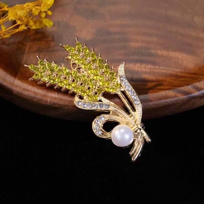 Gold color wheat head brooch for women imitation pearl crystal women s luxury brooches autumn fashion metal pins for clothing
Gold color wheat head brooch for women imitation pearl crystal women s luxury brooches autumn fashion metal pins for clothing
