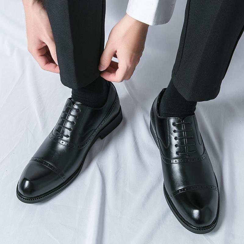 Модные мужские туфли для джентльменов с острым носком, мужские деловые туфли, уличные туфли, мокасины, свадебные туфли на плоской подошве, мужские туфли для вечеринок 46 чёрный
Модные мужские туфли для джентльменов с острым носком, мужские деловые туфли, уличные туфли, мокасины, свадебные туфли на плоской подошве, мужские туфли для вечеринок 46 чёрный