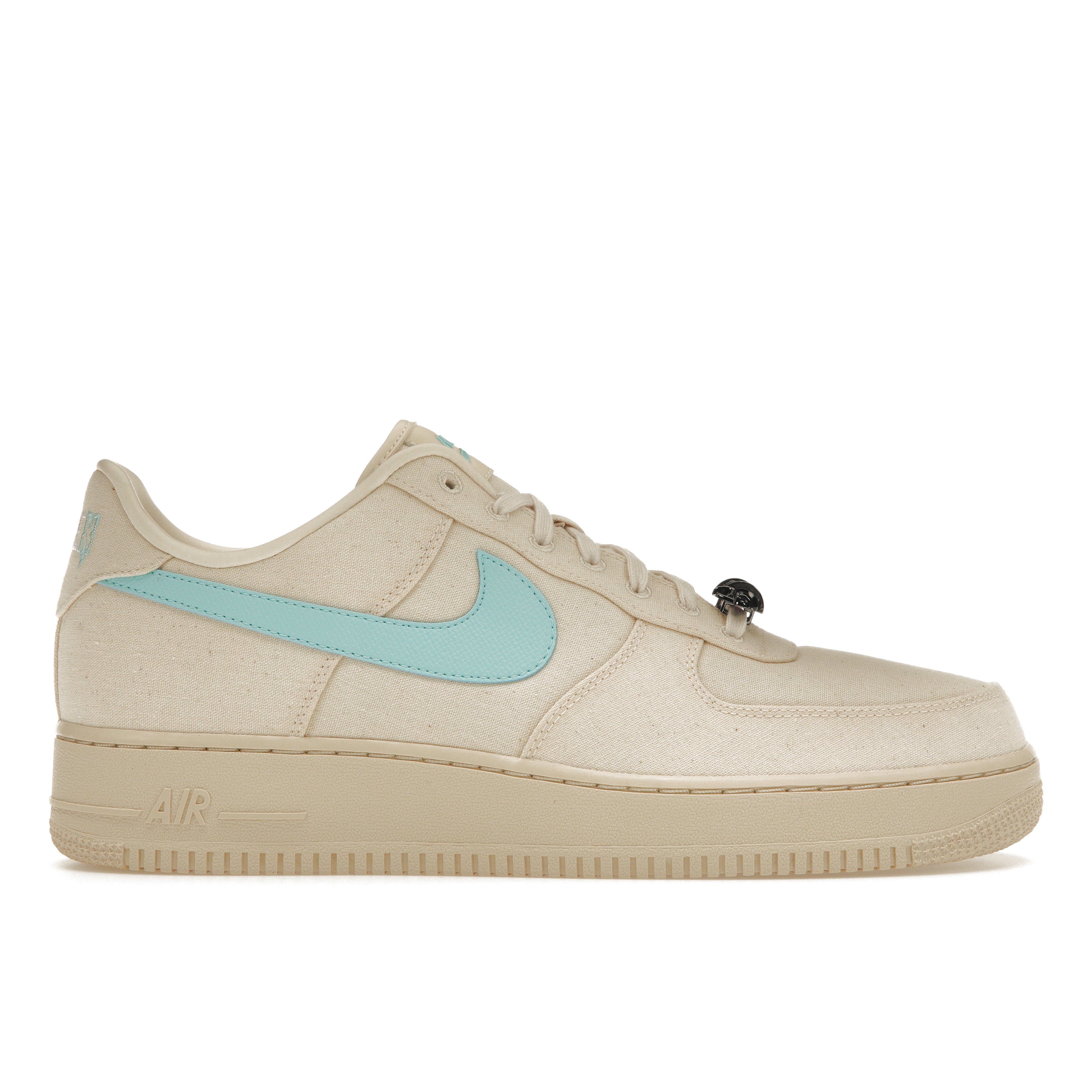 Nike Кроссовки RTFKT x Air Force 1 Low Human Unisex кремовые натуральные балтийско-синие FQ3954-100 46
Nike Кроссовки RTFKT x Air Force 1 Low Human Unisex кремовые натуральные балтийско-синие FQ3954-100 46