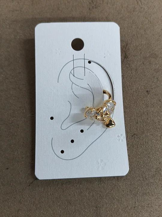 K real gold electroplated zircon love cross ear clips, personalized design ear bone clips, niche high-end earrings.
K real gold electroplated zircon love cross ear clips, personalized design ear bone clips, niche high-end earrings.