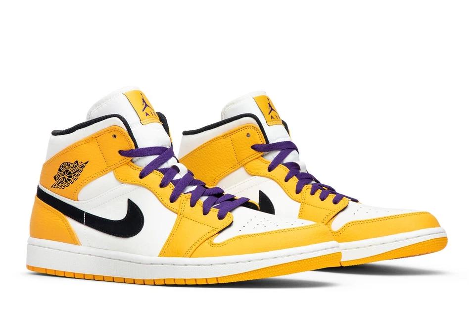 Air Jordan 1 Mid Lakers 852542-700 44.5
Air Jordan 1 Mid Lakers 852542-700 44.5